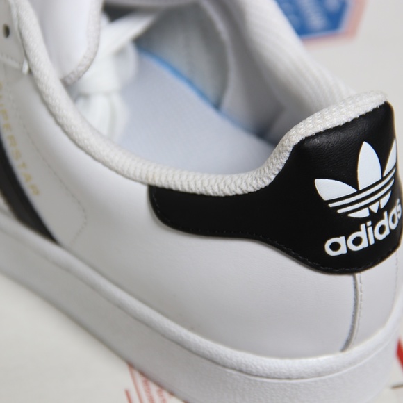 Adidas  Black / White Superstar Shell-Toe Low Tops - Picture 7 of 8